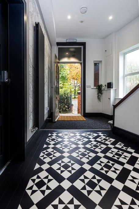 Bootique House - Luxury Group Accommodation In 韦克菲尔德 外观 照片