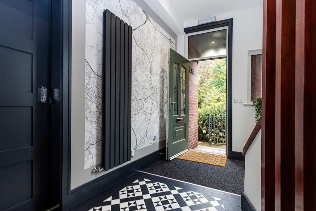 Bootique House - Luxury Group Accommodation In 韦克菲尔德 外观 照片