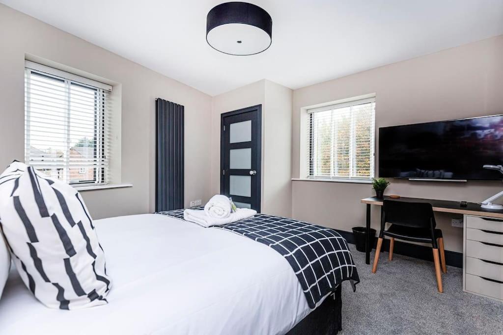 Bootique House - Luxury Group Accommodation In 韦克菲尔德 外观 照片