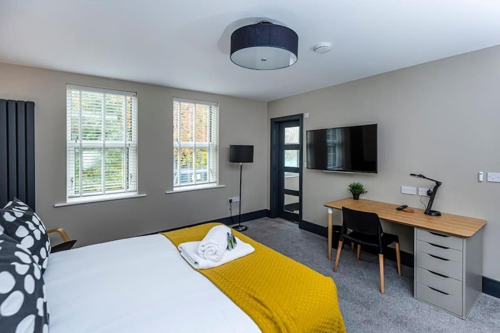 Bootique House - Luxury Group Accommodation In 韦克菲尔德 外观 照片